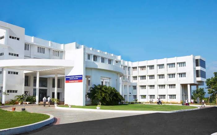 Dhanalakshmi Srinivasan Dental College, Perambalur
