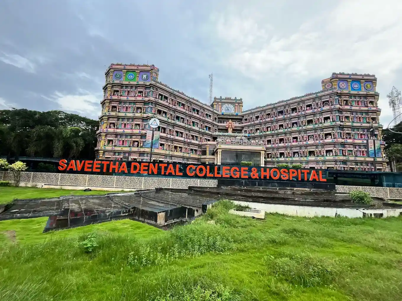 Saveetha Dental College and Hospital, Chennai