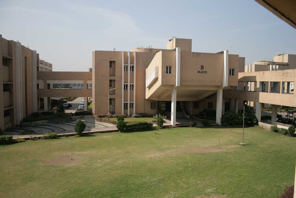 Government Medical College, Surat