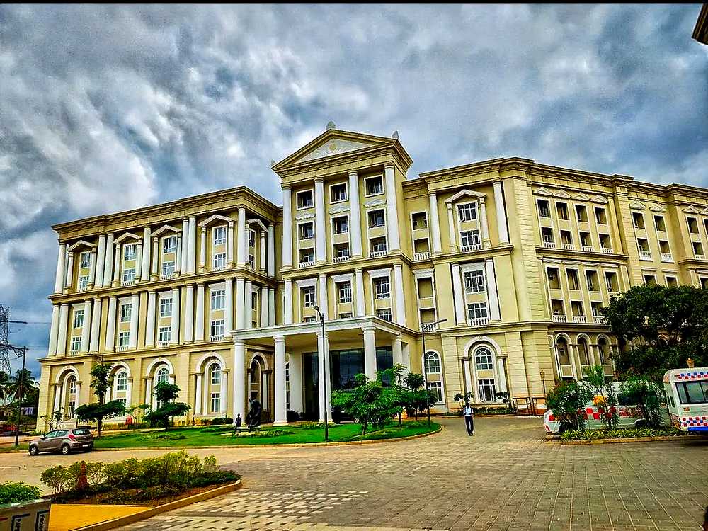 Dr. Chandramma Dayananda Sagar Instt. of Medical Education & Research, Harohalli, Hubli