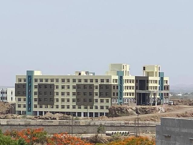 Sri Bhausaheb Hire Government Medical College, Dhule