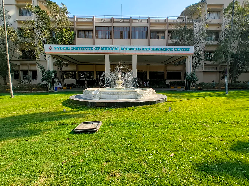 Vydehi Institute of Medical Sciences & Research Centre, Bangalore